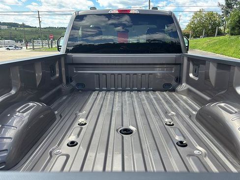 Certified 2020 Ford F450 XLT RWD image 16