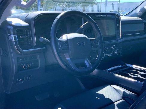 Used 2023 Ford F350 Lariat w/ Lariat Ultimate Package AWD/4WD image 13