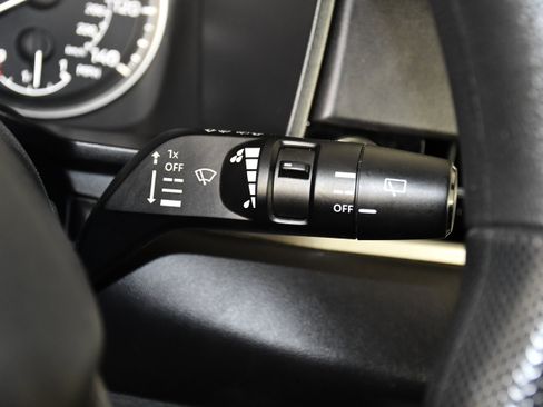 Used 2024 Mitsubishi Outlander ES AWD/4WD image 23