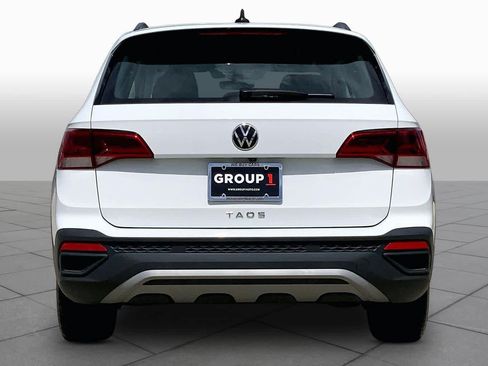 Used 2024 Volkswagen Taos S FWD image 5