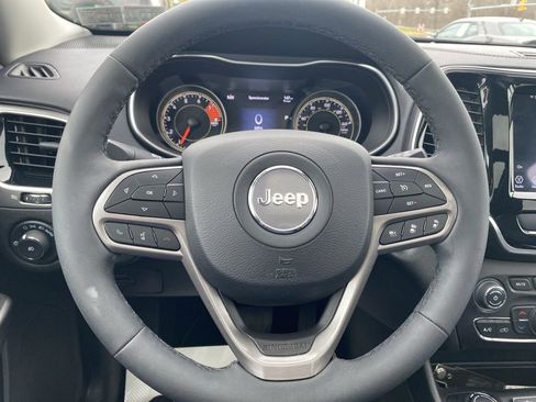 Certified 2022 Jeep Cherokee Limited image 30