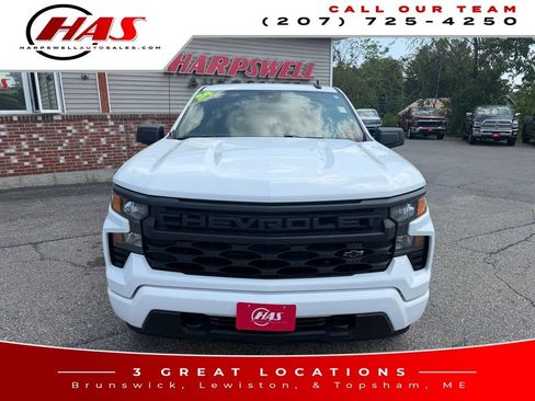 Used 2024 Chevrolet Silverado 1500 Custom w/ LPO, Dark Essentials Package AWD/4WD image 10