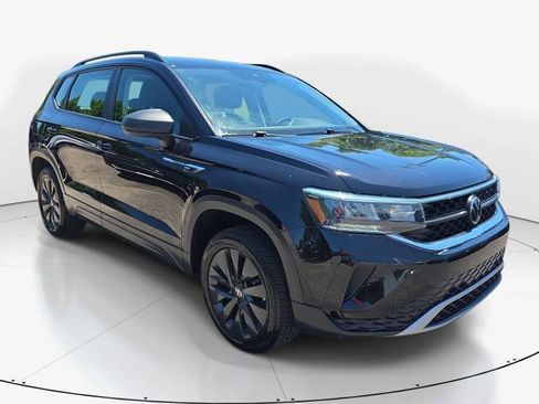 Used 2024 Volkswagen Taos S FWD image 3