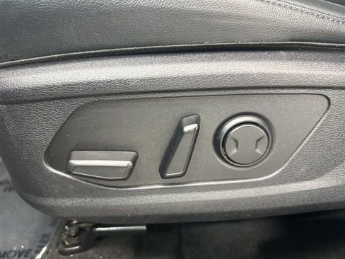 Used 2024 Kia Sportage EX AWD/4WD image 11