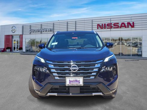 New 2026 Nissan Rogue Platinum AWD/4WD image 2