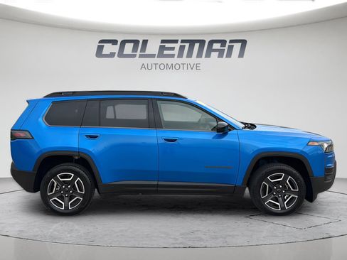 New 2026 Jeep Cherokee Laredo AWD/4WD image 6