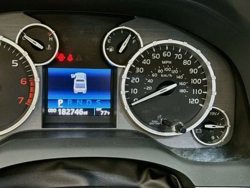 Used 2017 Toyota Tundra Platinum AWD/4WD image 12