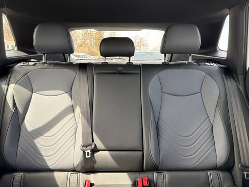 New 2026 Volkswagen Tiguan SE R-Line AWD/4WD image 33