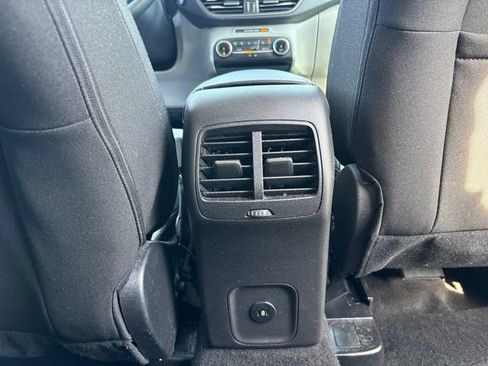 Certified 2024 Ford Escape Active FWD image 25