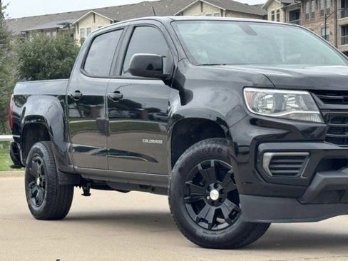 Used 2021 Chevrolet Colorado LT RWD image 3