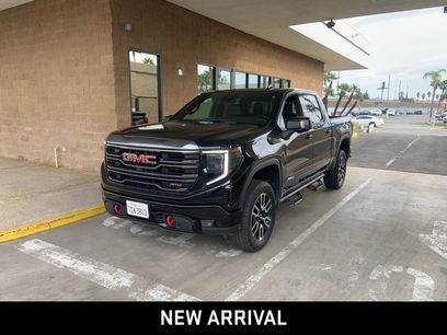 Certified 2023 GMC Sierra 1500 AT4 w/ AT4 Preferred Package