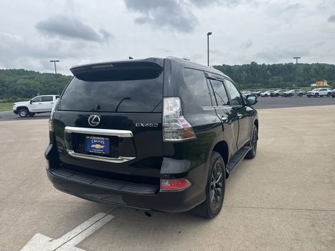 Used 2023 Lexus GX 460 Premium w/ Premium Plus Package AWD/4WD image 4