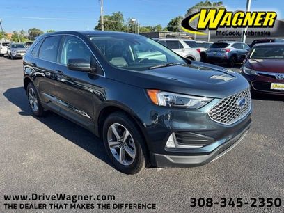 Used 2024 Ford Edge SEL w/ Convenience Package