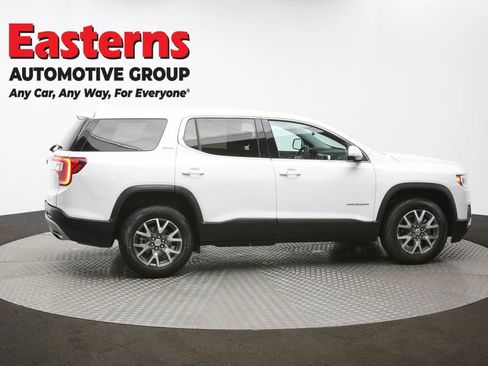 Used 2022 GMC Acadia SLE image 47