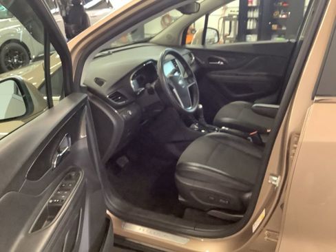 Used 2018 Buick Encore Preferred image 13