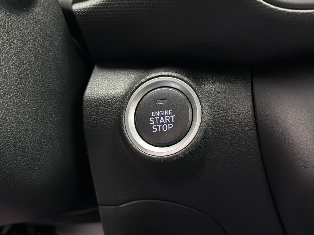 Used 2023 Hyundai Kona SEL w/ Cargo Package FWD image 28