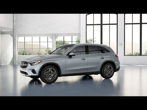 Certified 2026 Mercedes-Benz GLC 300 4MATIC image 32