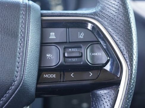 Certified 2022 Toyota Tundra Limited w/ TRD Off-Road Package AWD/4WD image 27