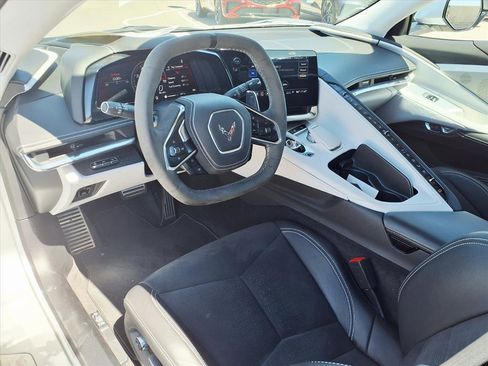 Used 2020 Chevrolet Corvette Stingray Premium Cpe w/ 3LT Preferred Equipment Group image 15