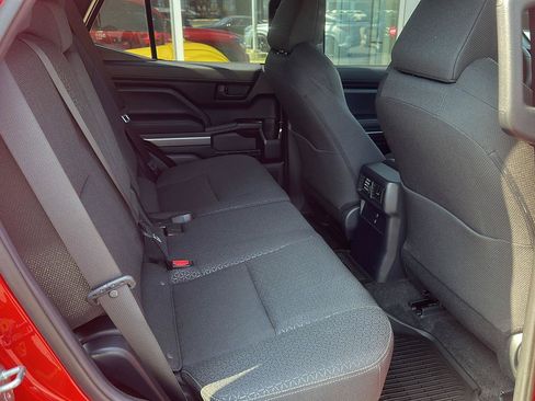 Used 2025 Toyota 4Runner SR5 AWD/4WD image 13