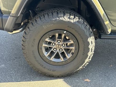 New 2025 Jeep Wrangler Unlimited Rubicon 392 image 17