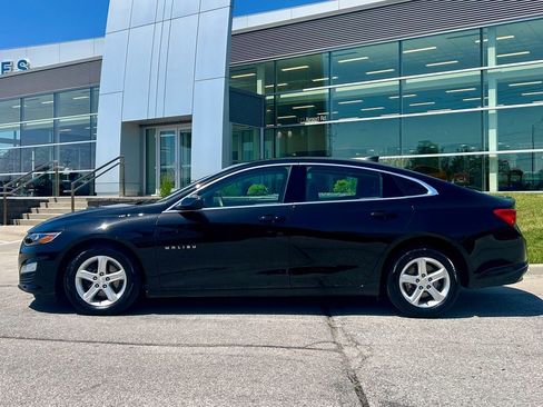 Used 2024 Chevrolet Malibu LS FWD image 3