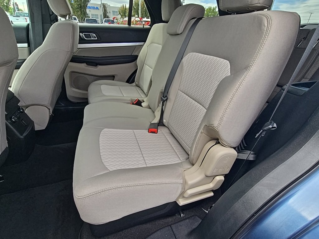 Used 2018 Ford Explorer 4WD image 16