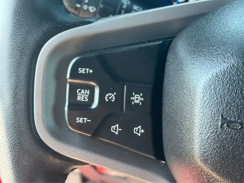 Used 2023 Ford Bronco Black Diamond AWD/4WD image 28