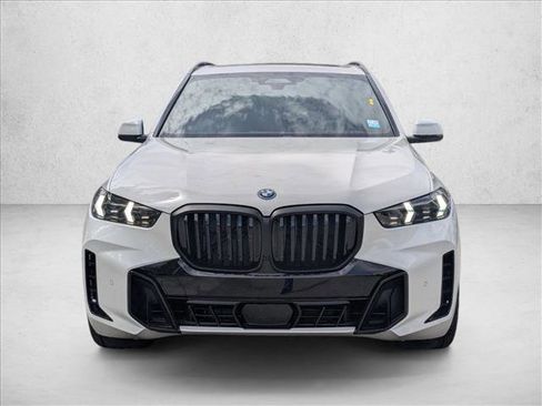 New 2026 BMW X5 xDrive50e AWD/4WD image 5