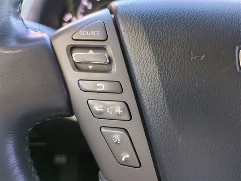 Used 2017 Nissan Armada SV image 23