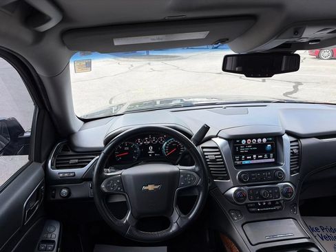 Used 2018 Chevrolet Tahoe Premier RWD image 48
