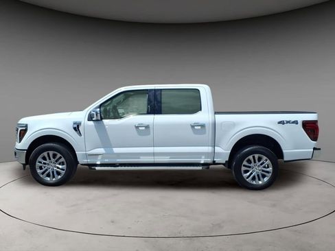 Used 2024 Ford F150 Lariat AWD/4WD image 2