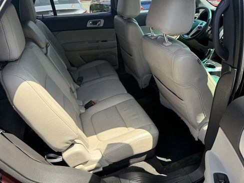 Used 2011 Ford Explorer Limited w/ 302A Rapid Spec Order Code AWD/4WD image 19