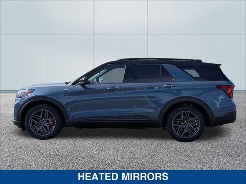 Used 2025 Ford Explorer ST-Line w/ Premium Package image 2