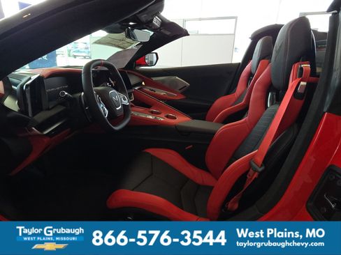 New 2027 Chevrolet Corvette Stingray Convertible w/ Z51 Performance Package RWD image 14