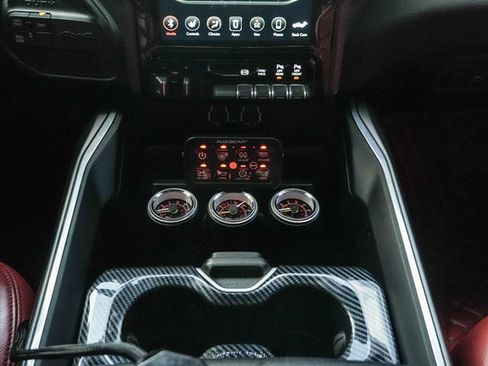 Used 2021 RAM 2500 Laramie AWD/4WD image 34