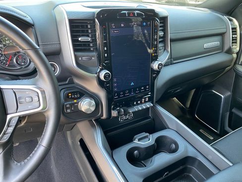 Used 2024 RAM 2500 Laramie w/ Night Edition image 26