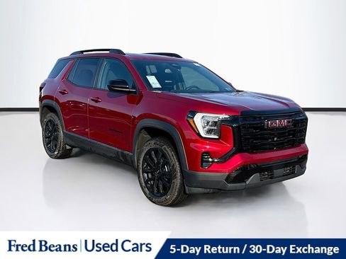 Used 2026 GMC Terrain Elevation w/ Elevation Premium Package image 1