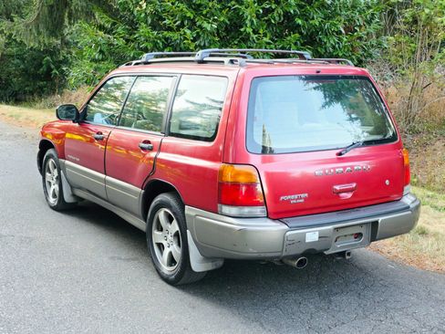 Used 2000 Subaru Forester S AWD/4WD image 3