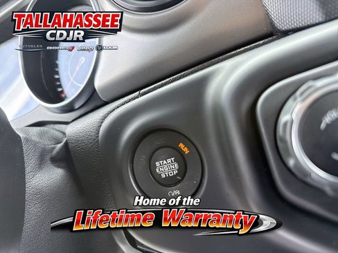 Used 2021 Jeep Gladiator Sport AWD/4WD image 20