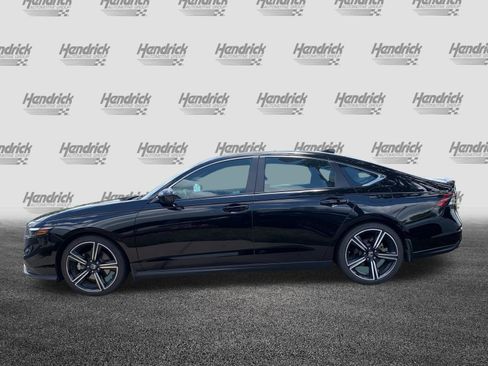 Used 2024 Honda Accord Sport image 7