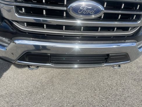 Used 2022 Ford F150 Lariat image 4