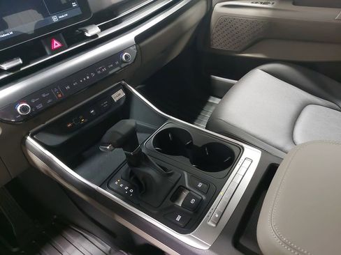 New 2026 Kia Carnival LXS image 27