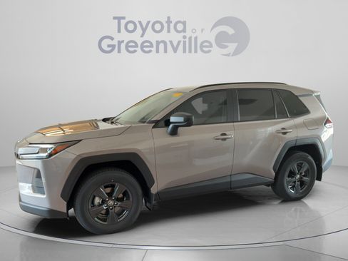 Used 2026 Toyota RAV4 LE AWD/4WD image 2