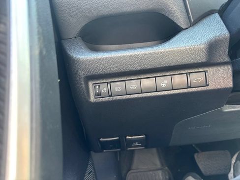 Used 2023 Toyota RAV4 XLE w/ Convenience Package FWD image 17
