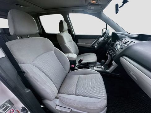 Used 2015 Subaru Forester 2.5i Premium w/ Protection Package #1 AWD/4WD image 30