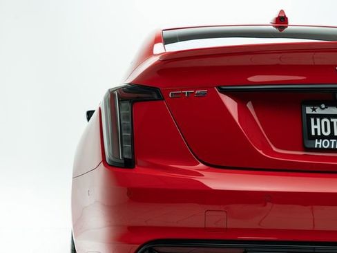 Used 2020 Cadillac CT5 V w/ Premium Package image 17