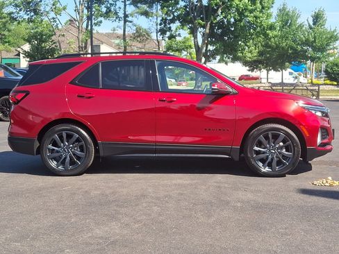Certified 2023 Chevrolet Equinox RS w/ RS Leather Package FWD image 26