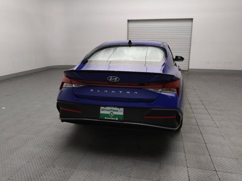 Used 2025 Hyundai Elantra Sport FWD image 7