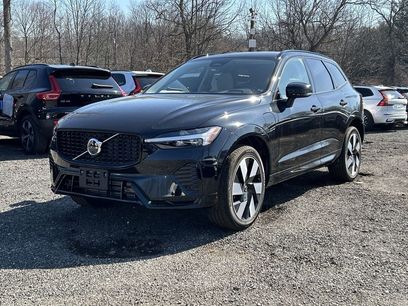 Certified 2025 Volvo XC60 T8 Plus w/ Protection Package Premier